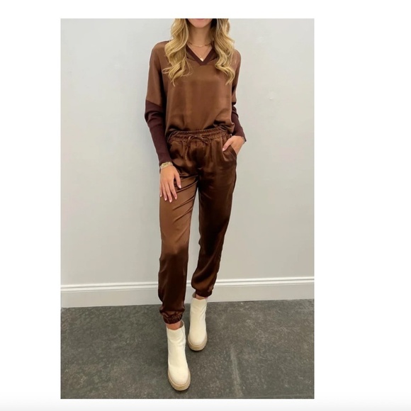 MELISSA NEPTON Brown Track Pants & Joggers - Picture 1 of 10